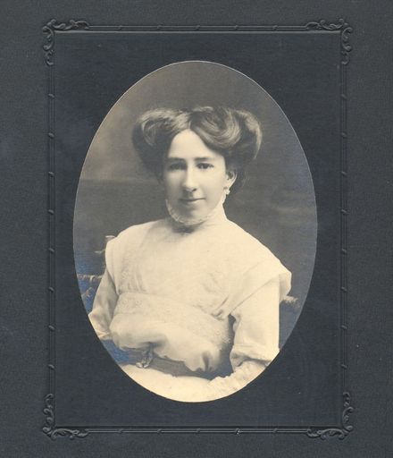 Marion Ransom (age 21 years, 1915)