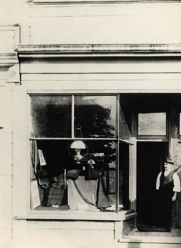 Osborne Tailors, Main Street, Foxton