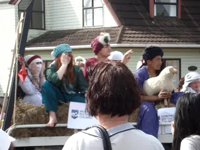 Horowhenua District Council Float in Levin Christmas Parade 2011 - Resource cover image