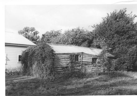Old Ostler house (1 of 2), MacArthur St., 1969