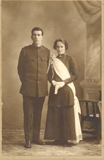 Bride and Groom - Ruby (nee Lee) and Oswald Ransom, 1916