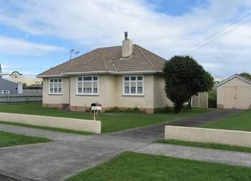 7 Hall Street, Foxton