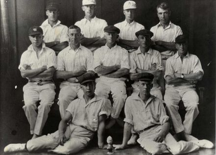 Selwyn Simcox's Cricket Eleven,  Dec 1927 - Jan 1928