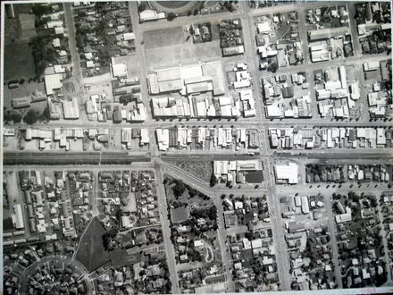 Aerial view of central Levin, c.1981
