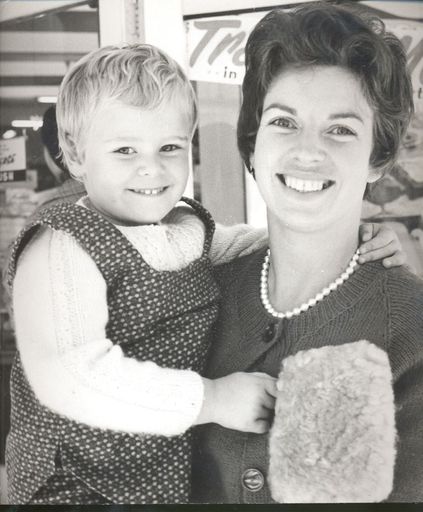 Winners, Shoppers Paradise Mother & Child competition - Resource cover image