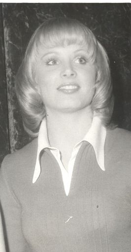 Belinda Green (Miss World) at Levin Regent Theatre, 1973 - Resource cover image