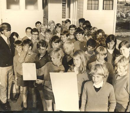 Class at Levin Intermediate "adopt" Vietnamese boy - Resource cover image