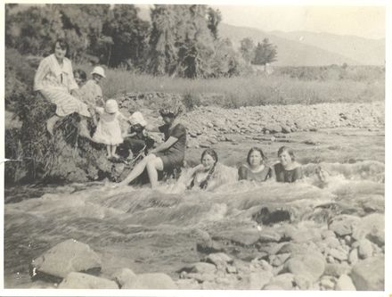 Women and children bathing in Waikawa River - Resource cover image