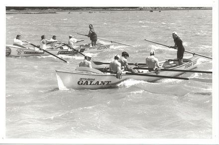 Surf Boat race