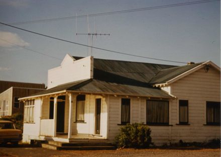 Post Ofiice Store Foxton Beach