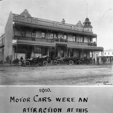 Feilding Hotel, c. 1910