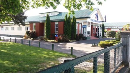 Feilding High School