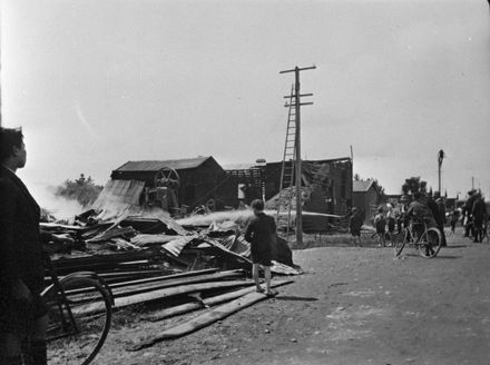 Feilding box factory fire - 1939