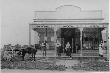 C.J. Hansen and Son Store, Kimbolton