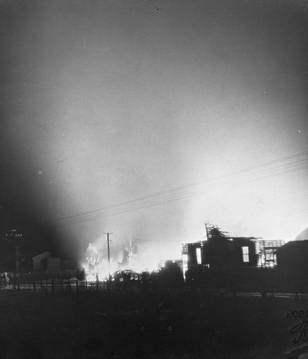 Feilding Box Factory fire - 1939 : 43-4