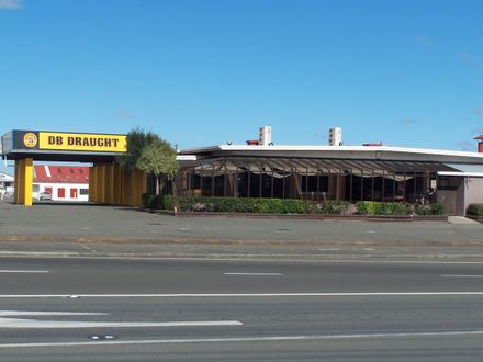 Junction Hotel - Sanson