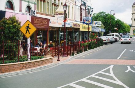Page 3: Manchester Street Shops