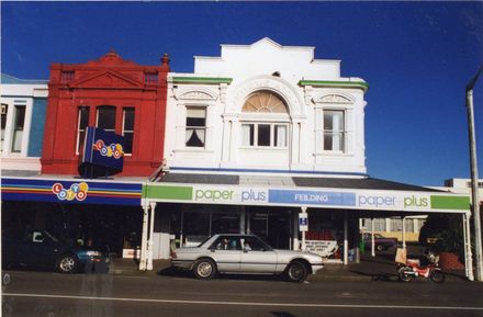 Feilding Paper Plus