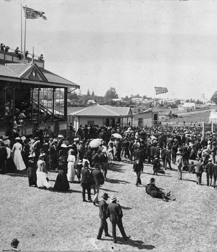 Feilding Jockey Club, c. 1902