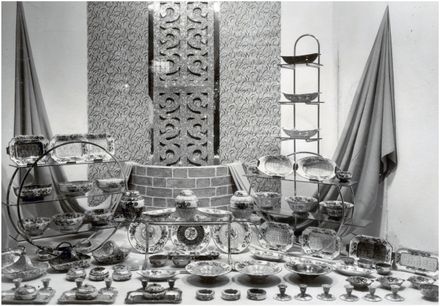 Cobbes' of Feilding display & advertising work by Peter Pitman - Resource cover image