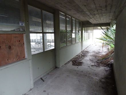 Racecourse Buildings - Resource cover image