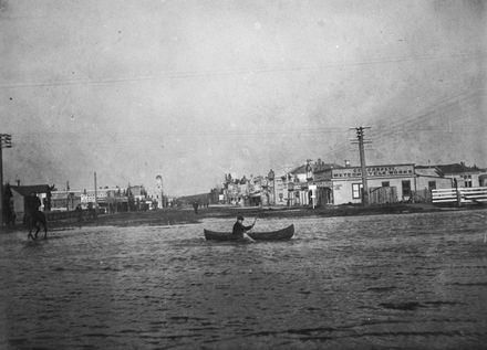 Flood Waters in Feilding, c. 1907