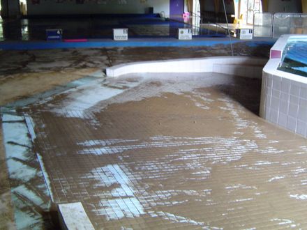 Flood 2004 - Makino Aquatic Centre