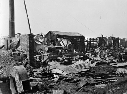 Feilding box factory fire - 1939