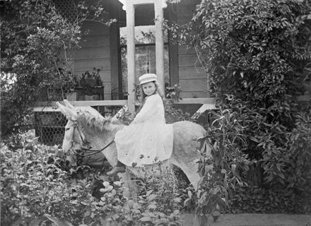 Kathleen Cobbe, c. 1904