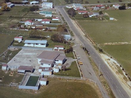 Aerial Photograph of Cheltenham - Resource cover image