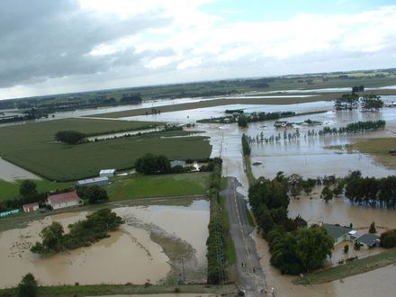 Flood 2004 - Resource cover image