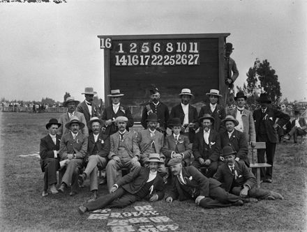 Feilding Boxing Day sports committee - 1903