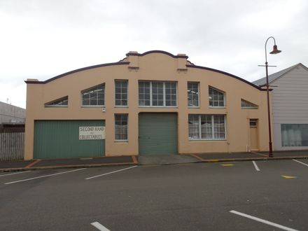 Former NZ Farmer's Motor Company Ltd Building