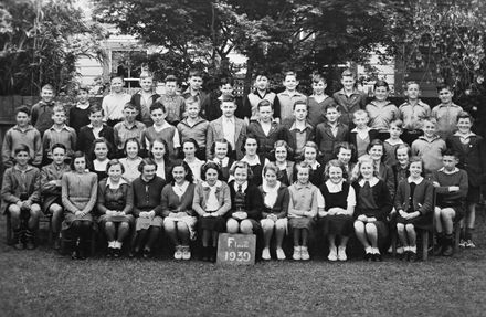 Manchester Street School, Forms 1 & 2, 1939