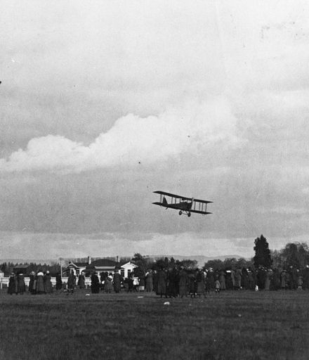 First Aeroplane in Feilding, c. 1920