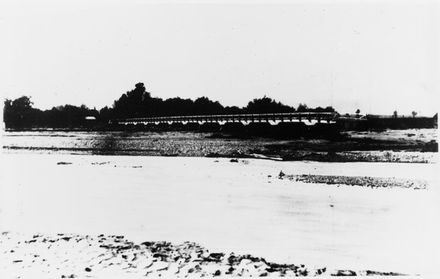 Menzies Ford Bridge, 1897 - Resource cover image
