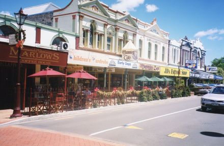 Page 1: Manchester Street Shops