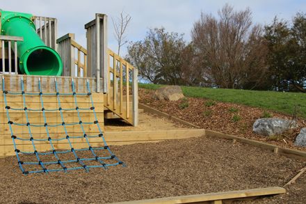 Page 6: Timona Park
