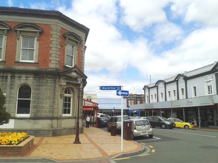 Page 1: Terry Urquhart Law Building