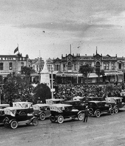 Anzac Parade 1930's