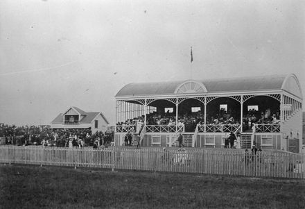 Feilding Racecourse 33 - 12