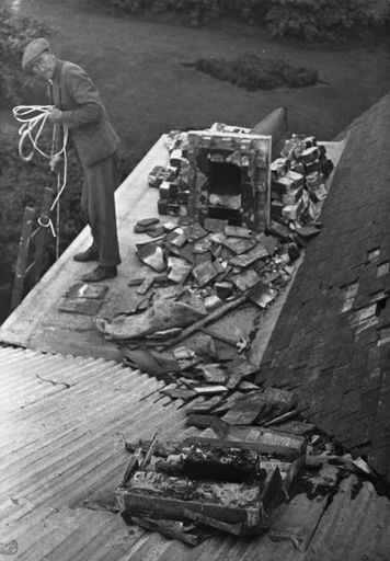 1942 earthquake damage