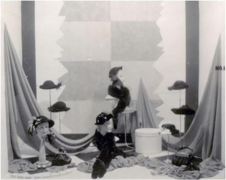 Cobbes' of Feilding display & advertising work by Peter Pitman - Resource cover image