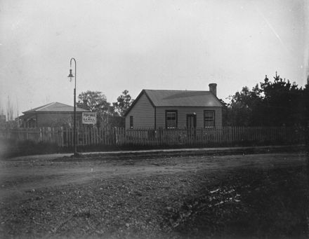 Cottage in Aorangi St