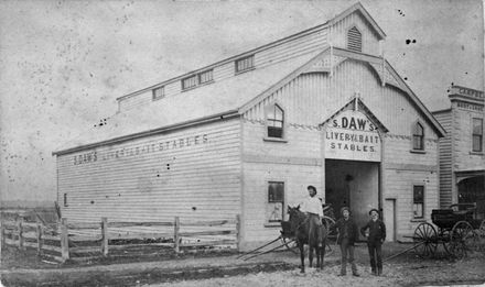Daw's Stables