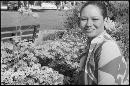 Miss Hawaii 1978 - Elizabeth Lindsey - Resource cover image