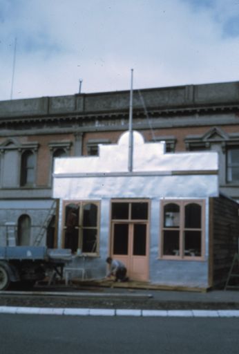 Snelson's Store Replica Under Construction