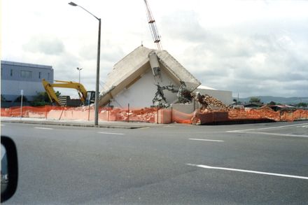 2025P_RayCarter-S1-F1_043412_008 - Demolition of Opera House
