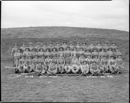 4th Platoon, Divisional Headquarters, 20th Intake, Central District Training Depot, Linton - Resource cover image