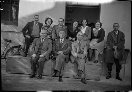 Libertyland, mailroom staff, World War Two - Resource cover image